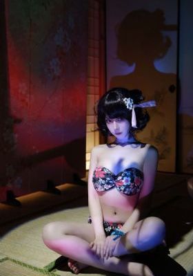 特殊浴室按摩2_4K高清在线观看